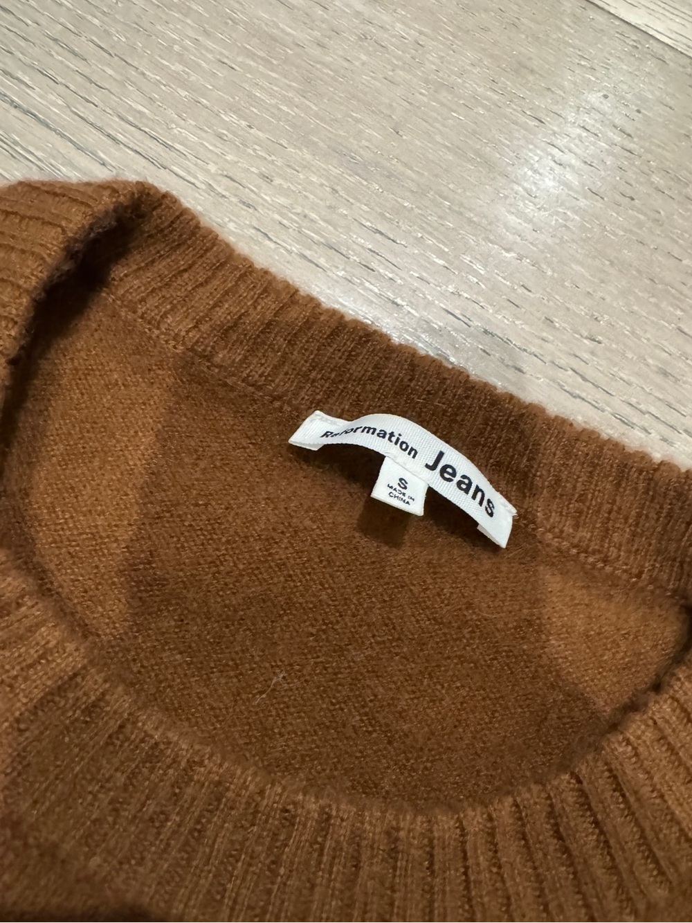 Reformation Cashmere Brown Crewneck Sweater - Picture 2 of 3